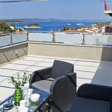 Divkovic Apartamento *