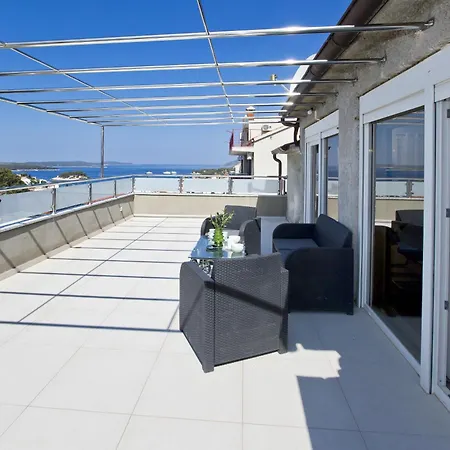 Divkovic Apartamento *